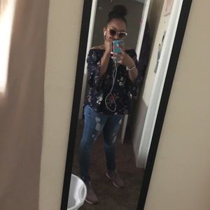 Meet your Posher, Omari